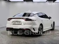 2018 KIA Stinger