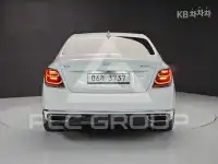 2018 KIA K9