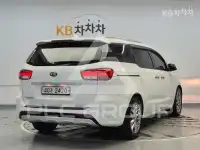 2018 KIA Carnival
