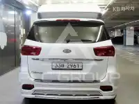 2018 KIA Carnival