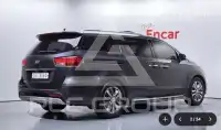2018 KIA Carnival