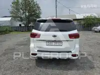 2018 KIA Carnival