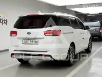 2018 KIA Carnival