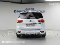 2018 KIA Carnival