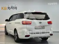 2018 KIA Carnival