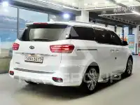 2018 KIA Carnival