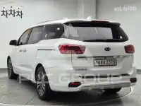 2018 KIA Carnival