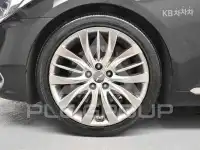 2018 Genesis G80