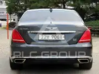 2018 Genesis G90