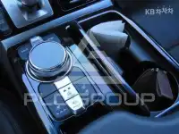 2018 Genesis G90