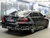 2018 Genesis G90