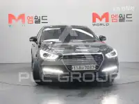 2018 Genesis G90