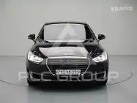 2018 Genesis G90