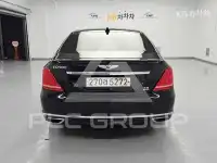 2018 Genesis G90