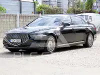 2018 Genesis G90
