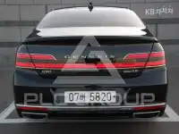 2018 Genesis G90