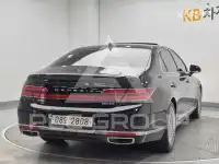 2018 Genesis G90