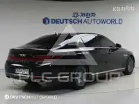 2018 Genesis G90
