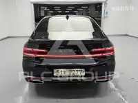 2018 Genesis G90