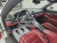 2018 Porsche Cayman