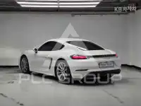 2018 Porsche Cayman