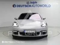 2018 Porsche Panamera