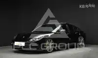 2018 Porsche Panamera