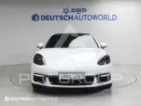 2018 Porsche Panamera