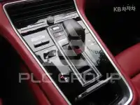 2018 Porsche Panamera
