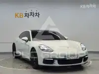 2018 Porsche Panamera