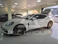 2018 Porsche Panamera