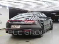 2018 Porsche Panamera