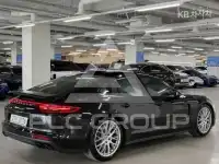 2018 Porsche Panamera