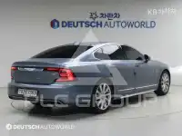 2018 Volvo S90