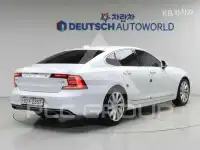 2018 Volvo S90