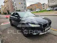 2018 Volvo V90
