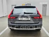 2018 Volvo V90