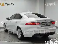 2018 Jaguar XF