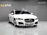 2018 Jaguar XF