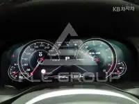 2019 BMW M1