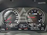 2019 BMW M1