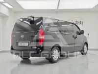 2019 Hyundai Starex
