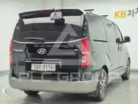 2019 Hyundai Starex