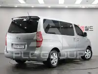 2019 Hyundai Starex