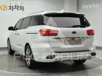 2019 KIA Carnival