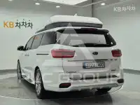 2019 KIA Carnival