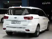 2019 KIA Carnival