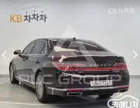2019 Genesis G90