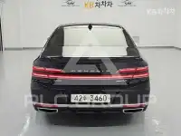 2019 Genesis G90
