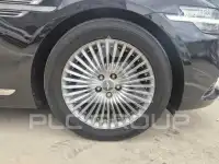 2019 Genesis G90